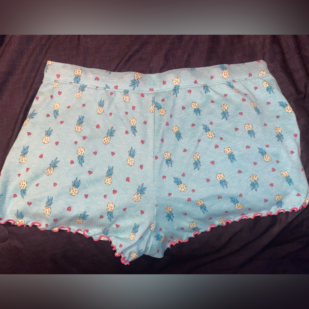 Secret Treasures sleepwear shorts - Picture 2 of 3